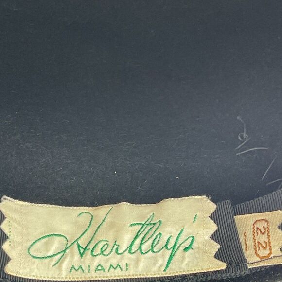 Vintage Hartley's Miami Black 20's Cloche Downton Abbey Hat with Rhinestones 22 - Picture 7 of 7